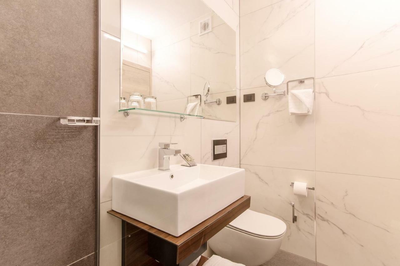 Hotel Haliaetum - San Simon Resort อิซอลา ภายนอก รูปภาพ
